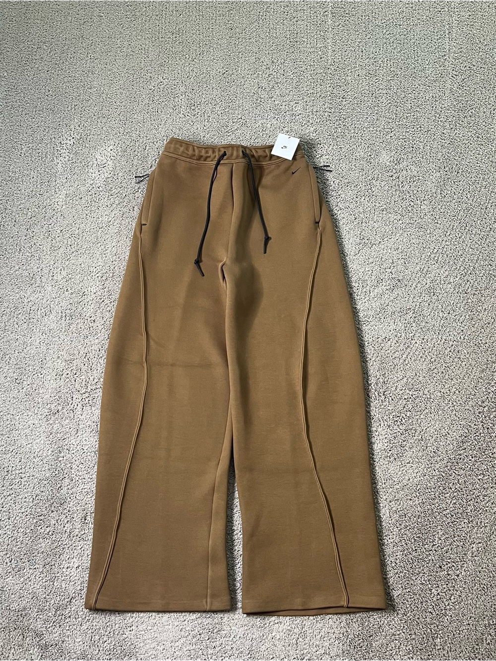 Nike Tech Fleece Loose-Fit Open Hem Pants Men’s Size Small